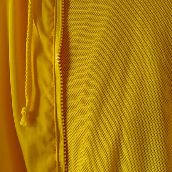 Women's Yellow Rain Jacket - Picture 4 of 6